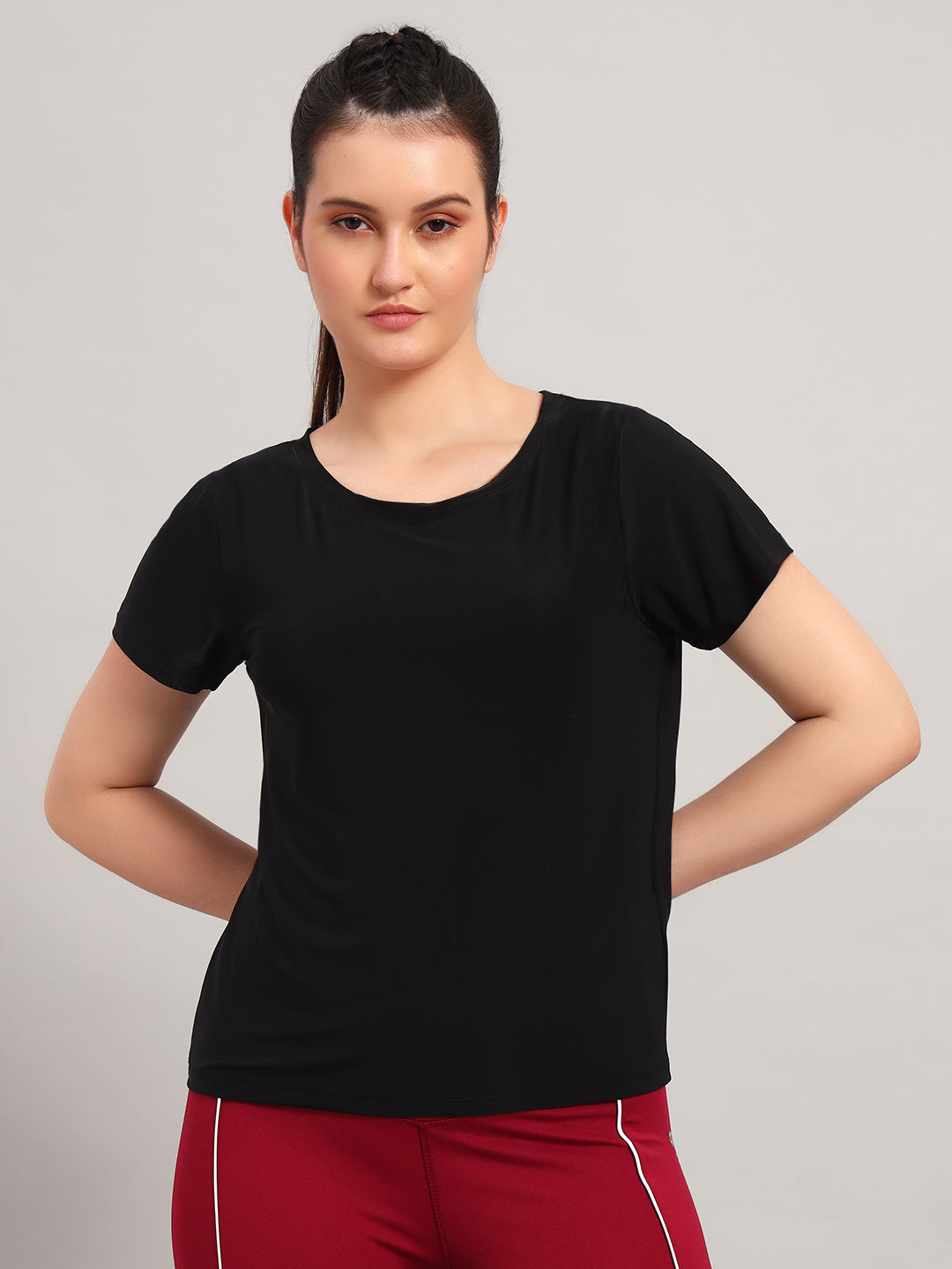 Deep Neck Workout T-Shirt - Black